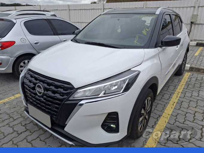 NISSAN KICKS 24/24