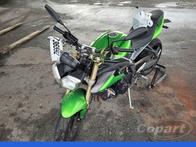 TRIUMPH STREET TRIPLE 675 13/14
