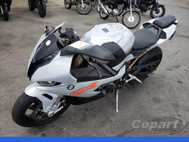 BMW S 1000 RR 21/21 BMW S 1000 RR 21/21