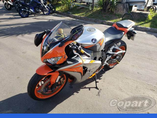 HONDA CB 1000R FIREBLADE 10/10 HONDA CB 1000R FIREBLADE 10/10